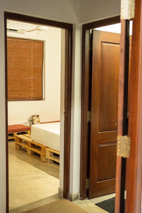 Battaramulla Boutique Villa Sri Jayewardenepura Kotte Exteriör bild