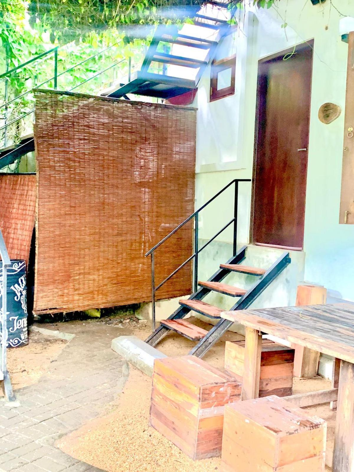 Battaramulla Boutique Villa Sri Jayewardenepura Kotte Exteriör bild
